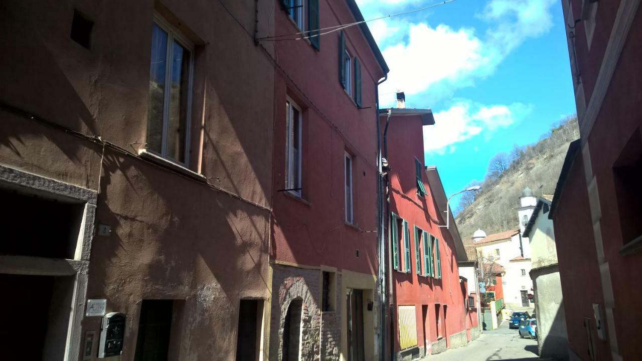 B&B Il Tetto Di Anita Gavi Luaran gambar